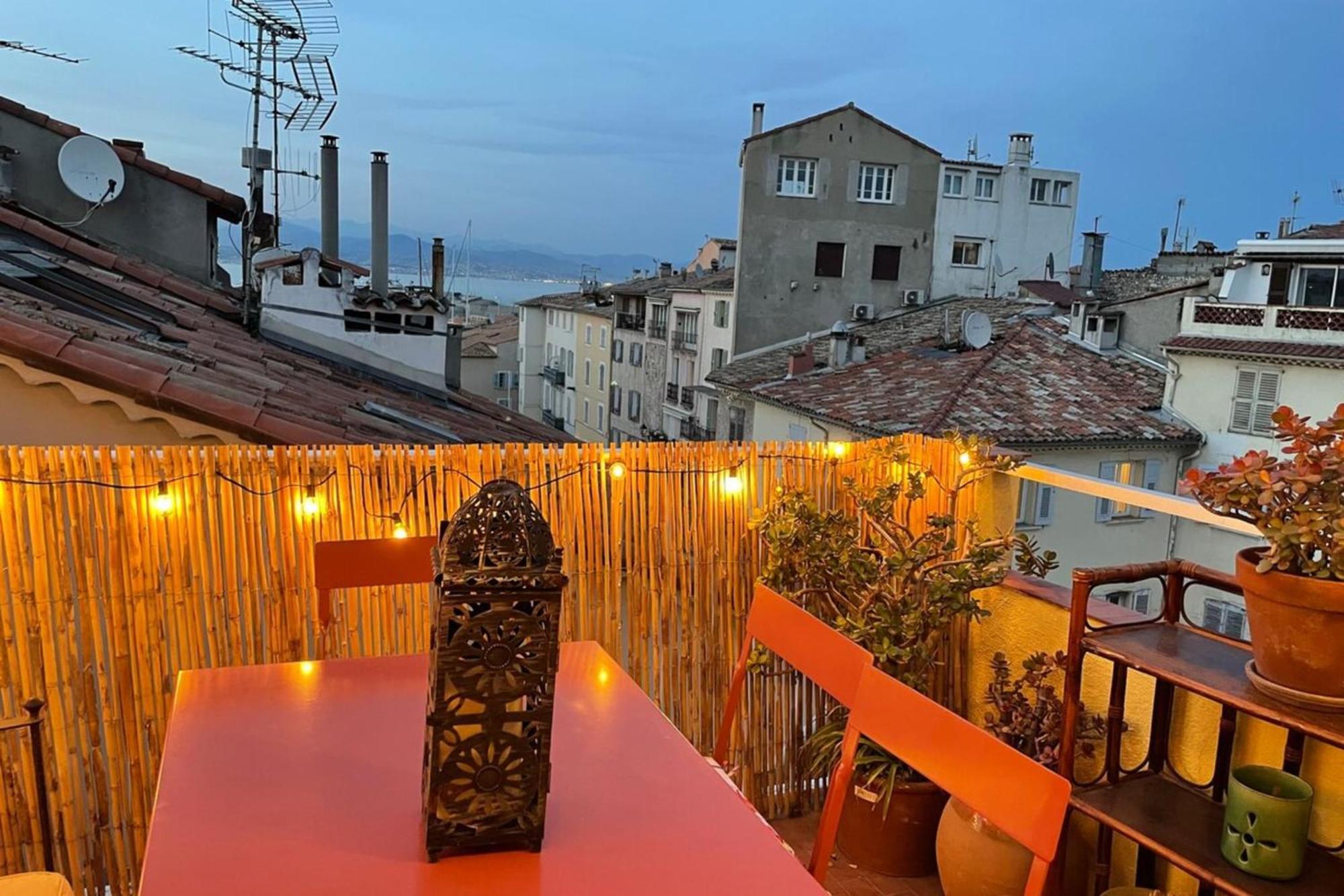 06M - Old Antibes Beautiful Duplex Terrace With Sea View Apartment Екстериор снимка